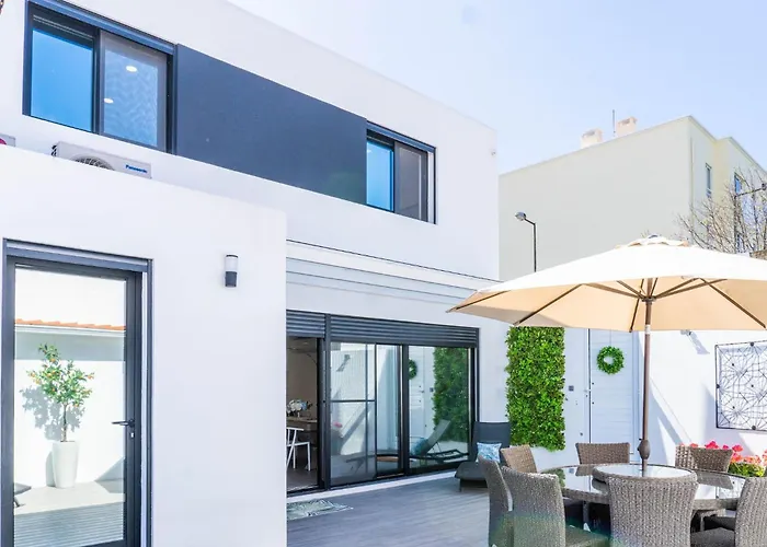 Lux House